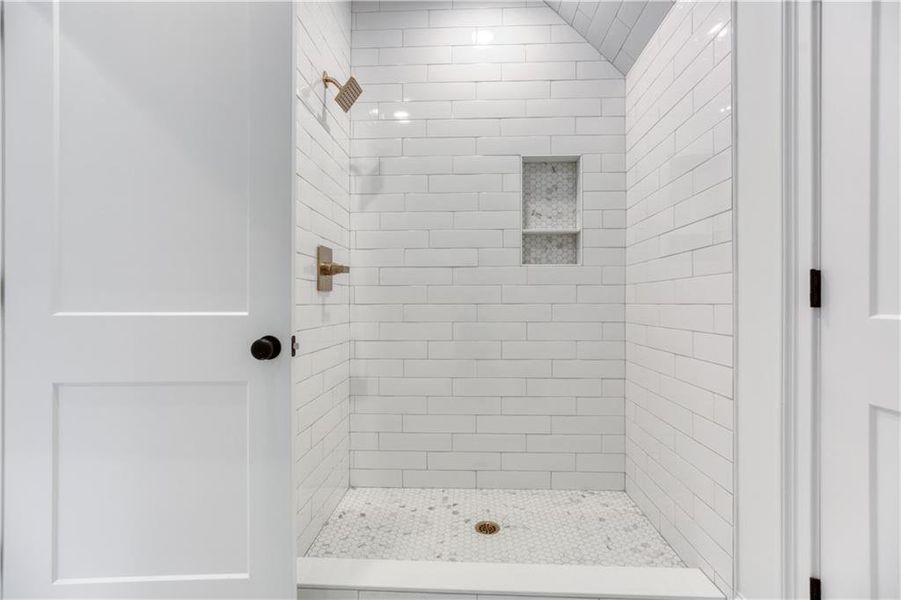 Image 52 of a home in .