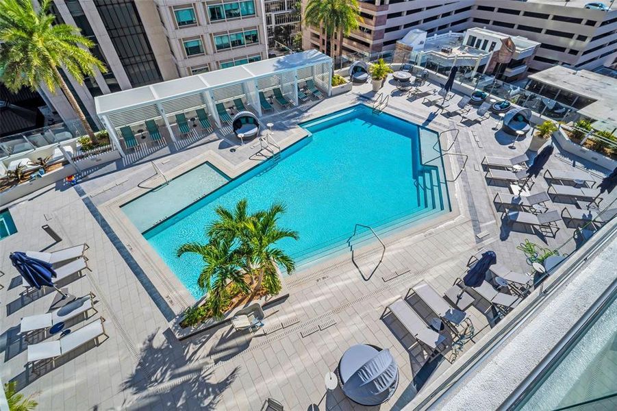 Condo located in St. Petersburg, FL showcasing its design and architecture (Image 46). Condo located in St. Petersburg, FL showcasing its design and architecture (Image 46).