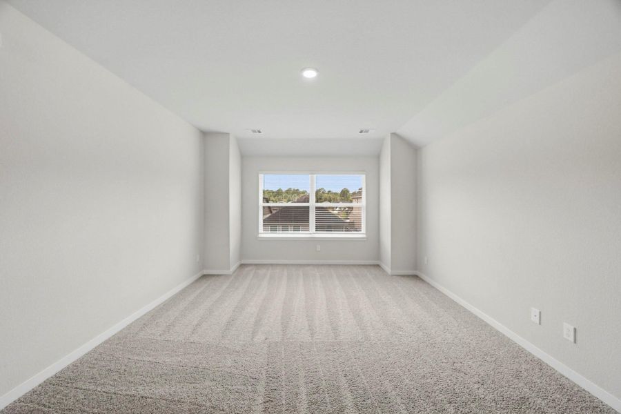 Spacious, unfurnished interior of a new home in Audubon, Magnolia (Image 17).