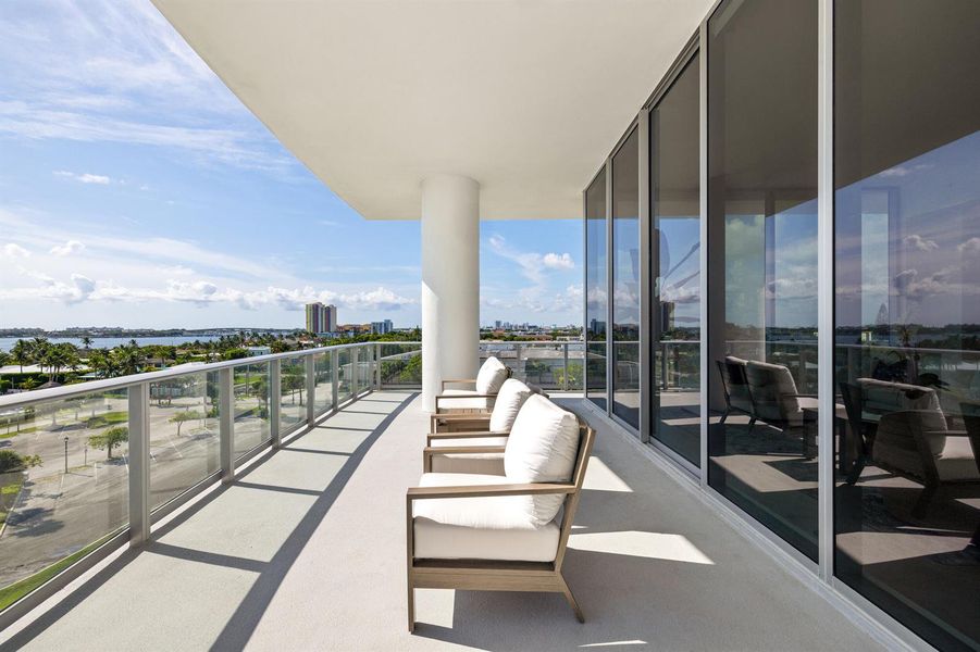 Wrap-around Balcony Wrap-around Balcony