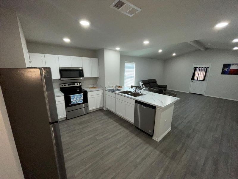 Furnished interior view inside a new home in Tolar Oaks, Tolar (Image 8).