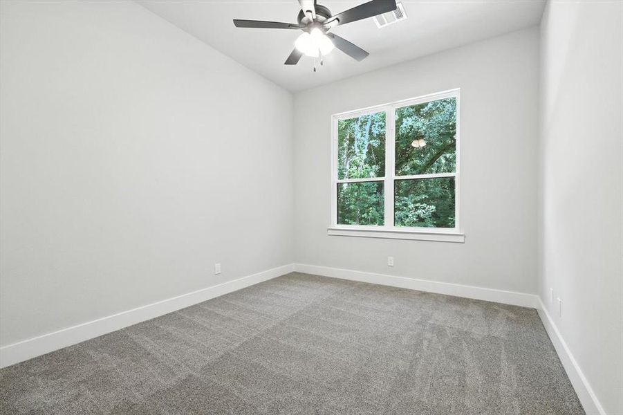 Spacious, unfurnished interior of a new home in , Waxahachie (Image 21).