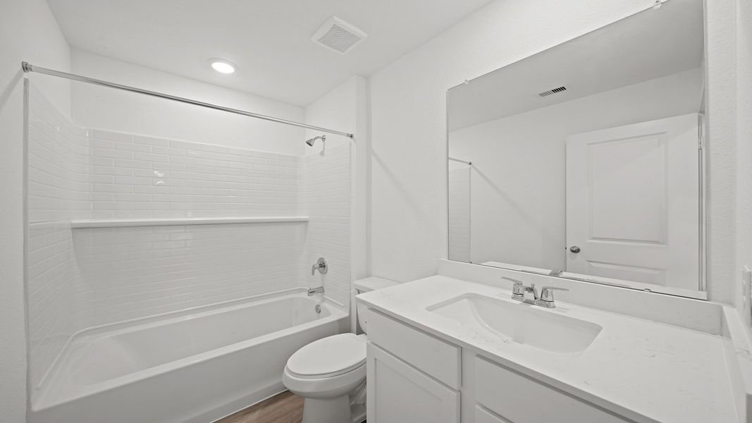 Furnished interior view inside a new home in Chapel Lakes, Montgomery (Image 9).