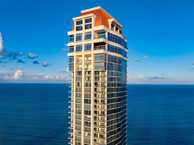 Condo located in Sunny Isles Beach, FL showcasing its design and architecture (Image 14). Condo located in Sunny Isles Beach, FL showcasing its design and architecture (Image 14).