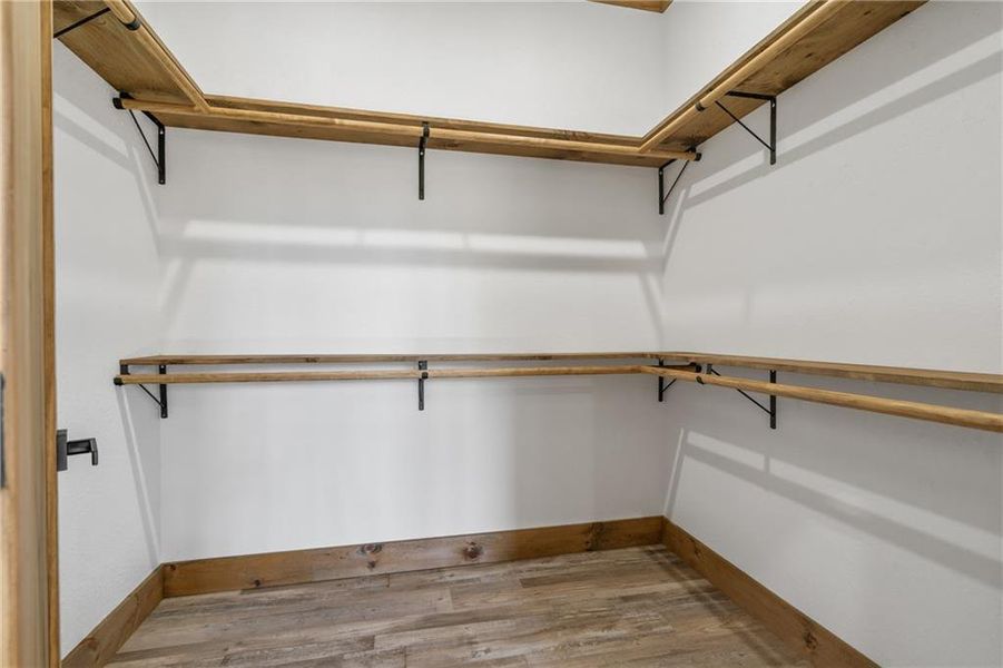 Spacious, unfurnished interior of a new home in , Mineral Bluff (Image 35).