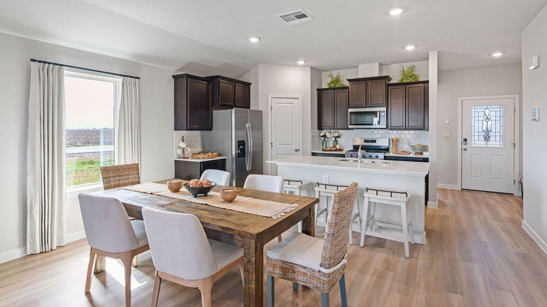 Furnished interior view inside a new home in Rancho Vista, Corpus Christi (Image 8).