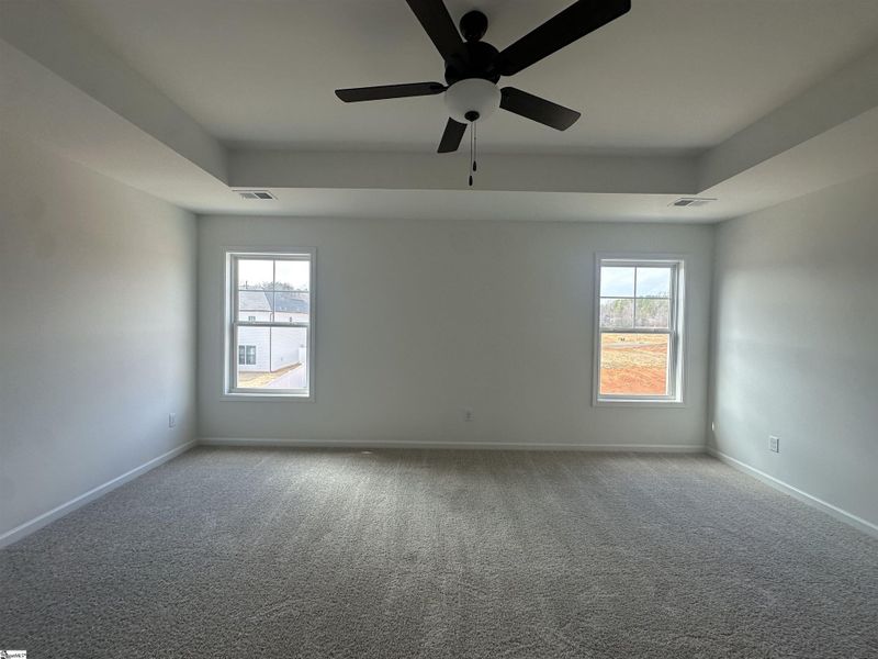 Spacious, unfurnished interior of a new home in Shiloh Trail, Wellford (Image 26).