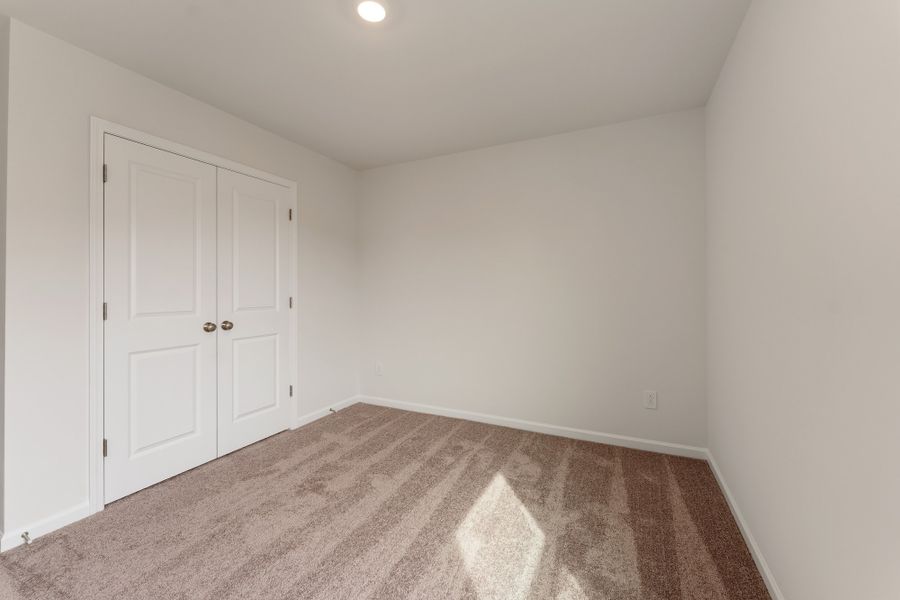 Spacious, unfurnished interior of a new home in Mayfair Village, Spartanburg (Image 25).
