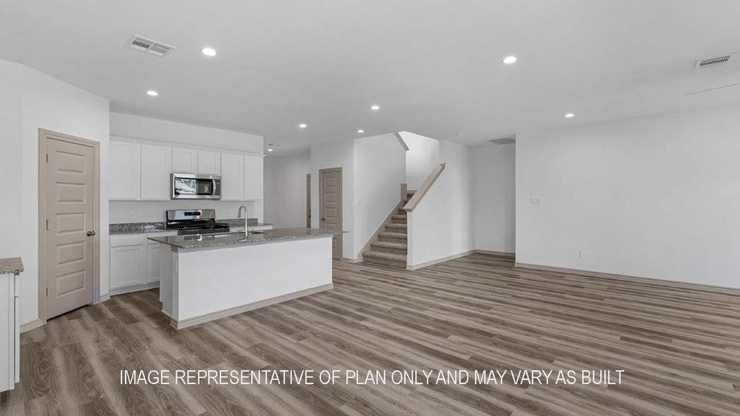 Representative furnished interior of a home built from the Midland by D.R. Horton in Springwood, Beaumont (Image 9).