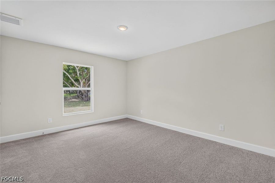 Spacious, unfurnished interior of a new home in Cape Coral, Cape Coral (Image 25). Spacious, unfurnished interior of a new home in Cape Coral, Cape Coral (Image 25).