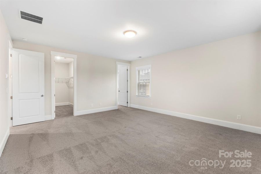 Spacious, unfurnished interior of a new home in Riverwalk, Rock Hill (Image 41).