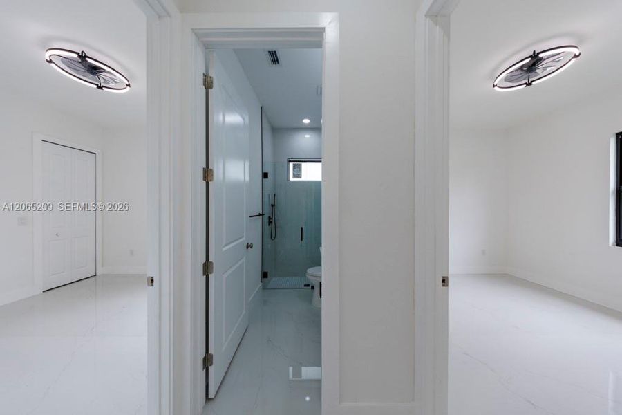 Image 86 of a home in .