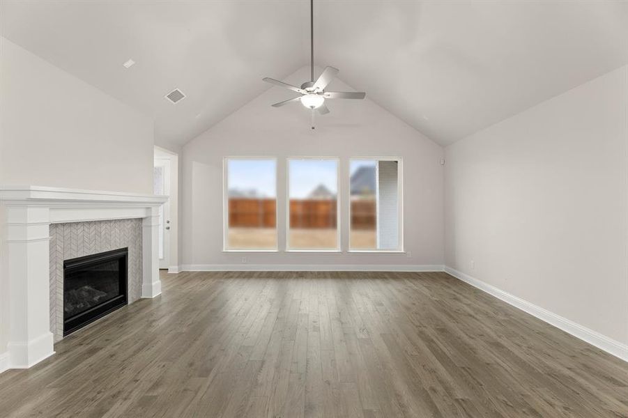 15_16. 812 Stoney Bridge - Family 15_16. 812 Stoney Bridge - Family