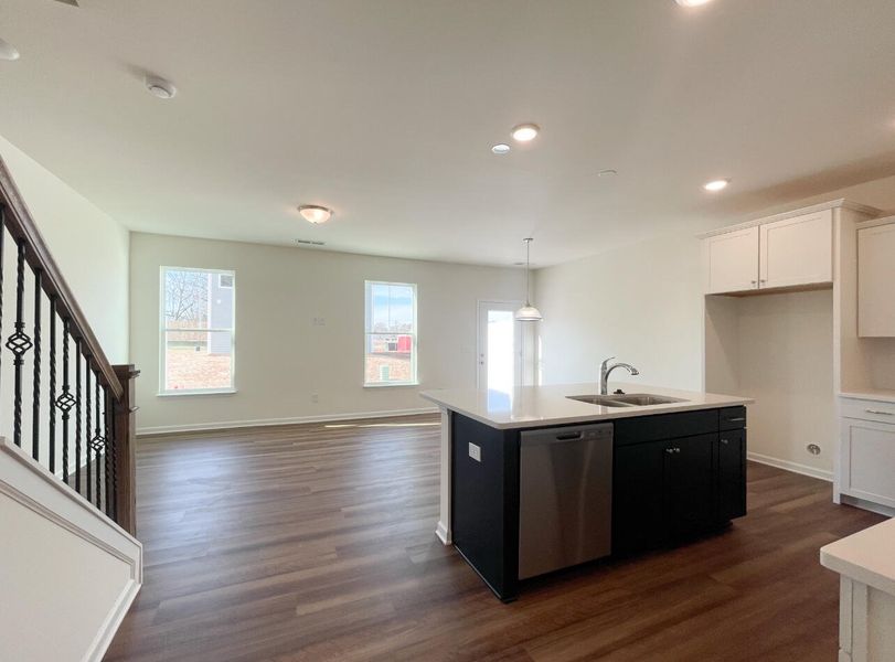 Image 20 of a home in Bellevue Townhomes.