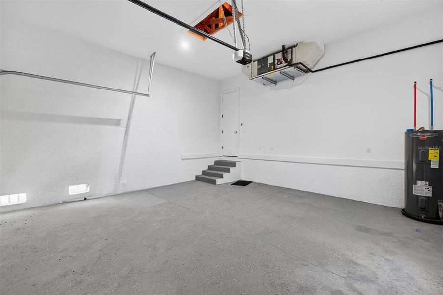Spacious, unfurnished interior of a new home in , Port Charlotte (Image 51). Spacious, unfurnished interior of a new home in , Port Charlotte (Image 51).