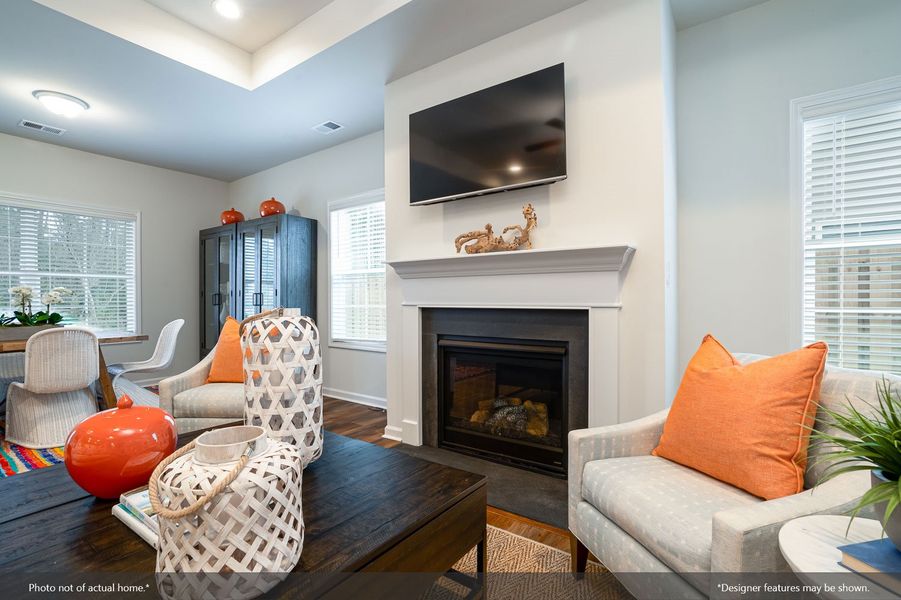 Furnished interior view inside a new home in Creekside Ridge, Batesburg-Leesville (Image 10).