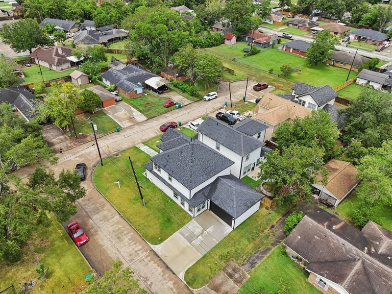 Image 5 of a home in . Image 5 of a home in .