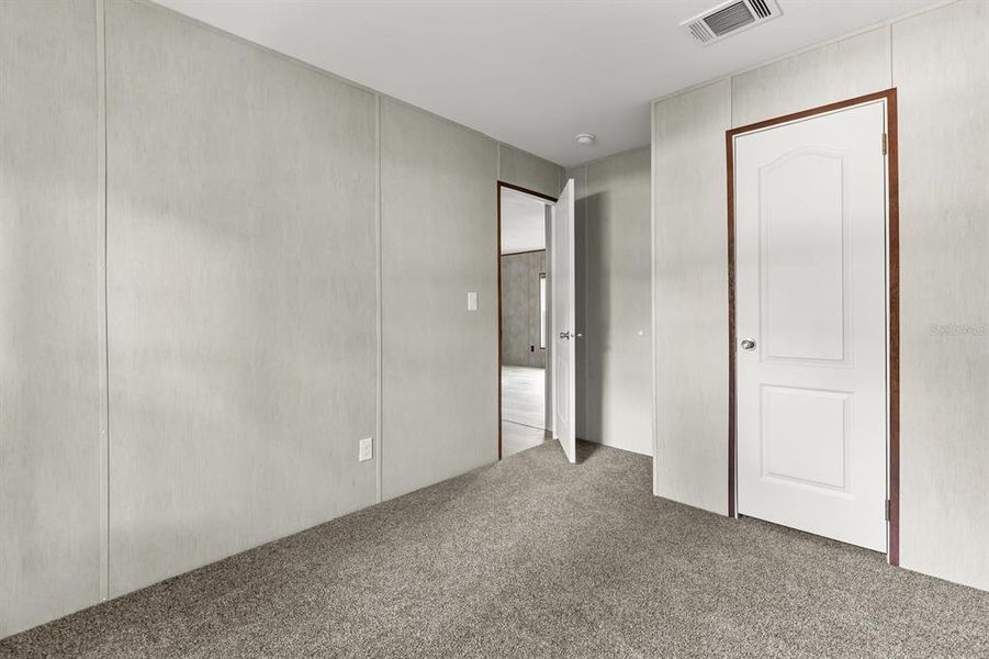 Spacious, unfurnished interior of a new home in , Christmas (Image 25). Spacious, unfurnished interior of a new home in , Christmas (Image 25).