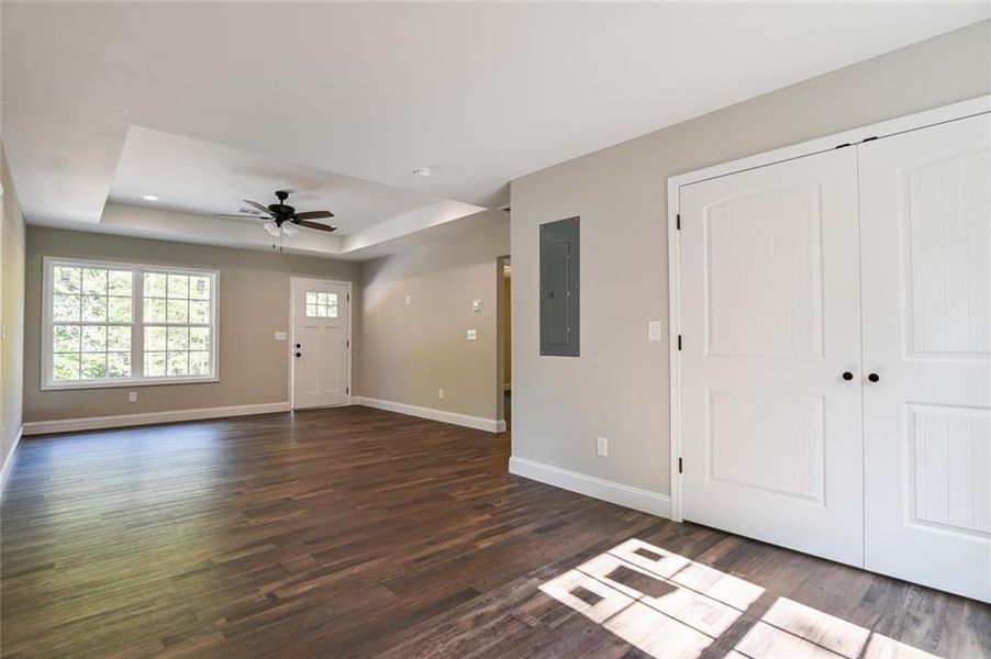 Spacious, unfurnished interior of a new home in , Dahlonega (Image 21).