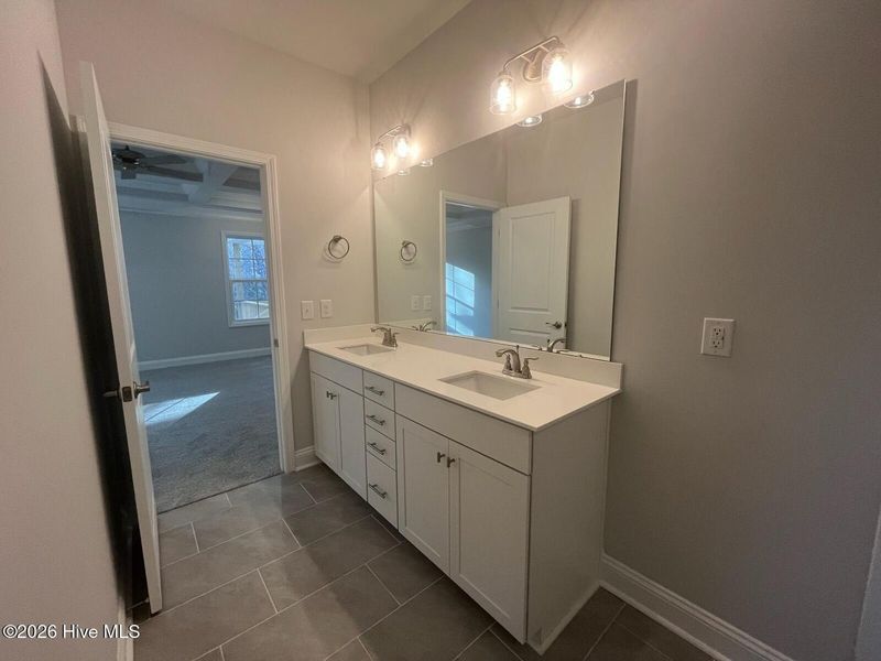 Furnished interior view inside a new home in Palmetto Creek, Bolivia (Image 11).