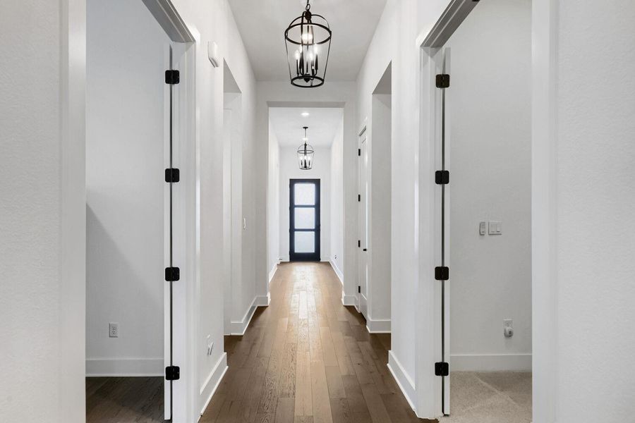 Spacious, unfurnished interior of a new home in 6 Creeks at Waterridge, Kyle (Image 26).