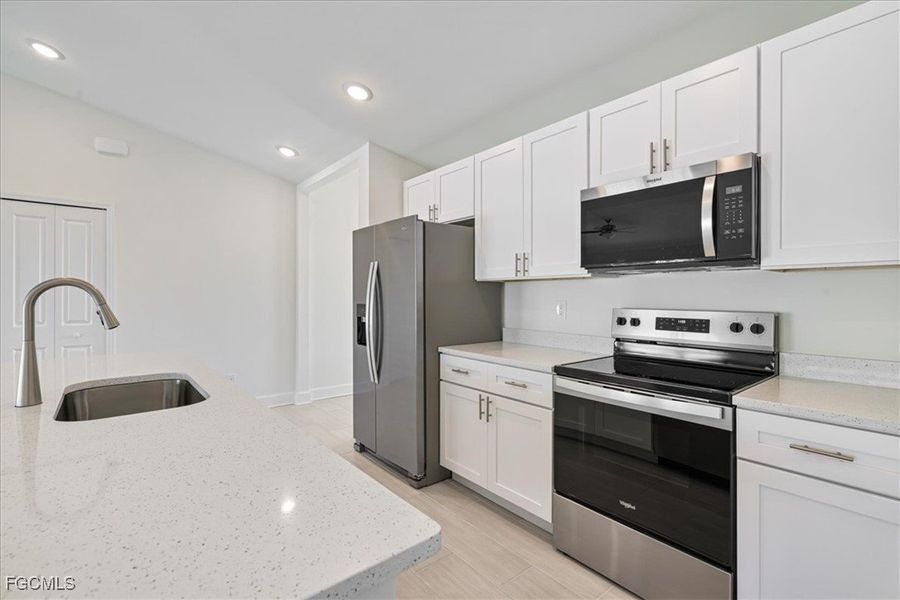 Image 35 of a home in Cape Coral.