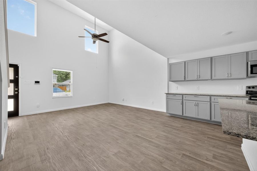 Spacious, unfurnished interior of a new home in Marie Village, Conroe (Image 22). Spacious, unfurnished interior of a new home in Marie Village, Conroe (Image 22).