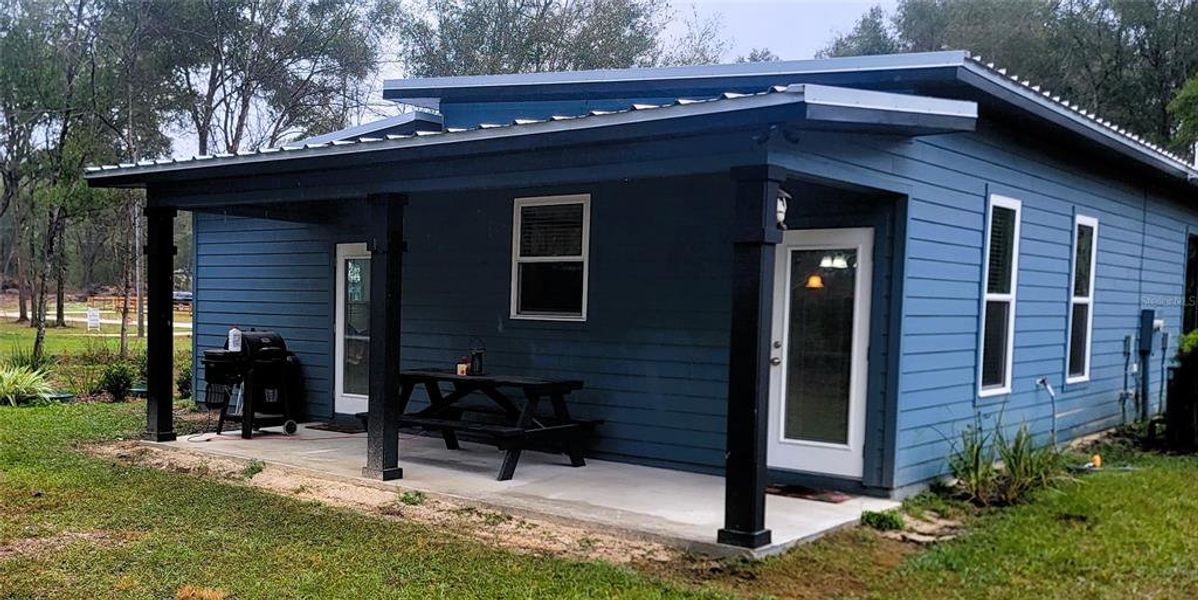 Exterior details and patio area of a home in , Trenton (Image 15).