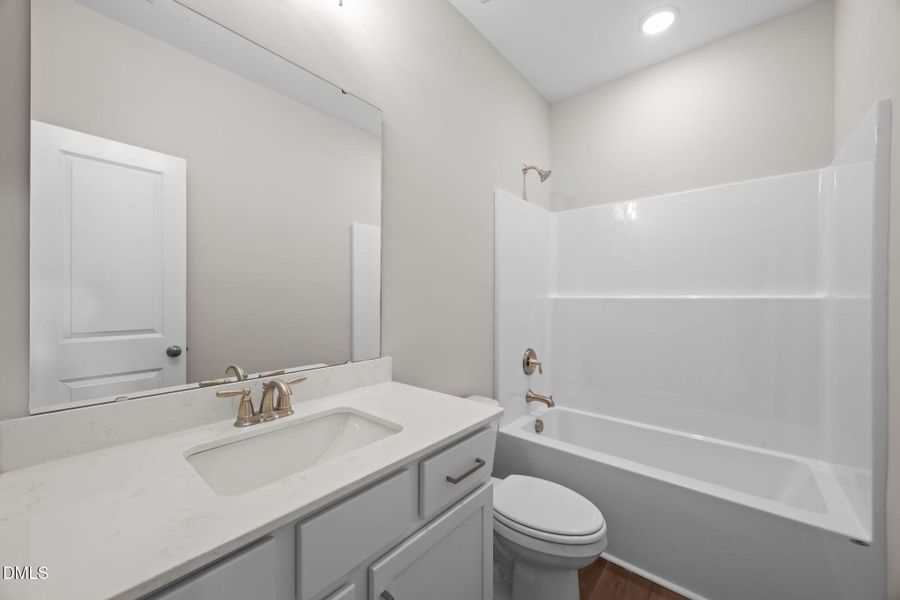 6-web-or-mls-0C0A9371