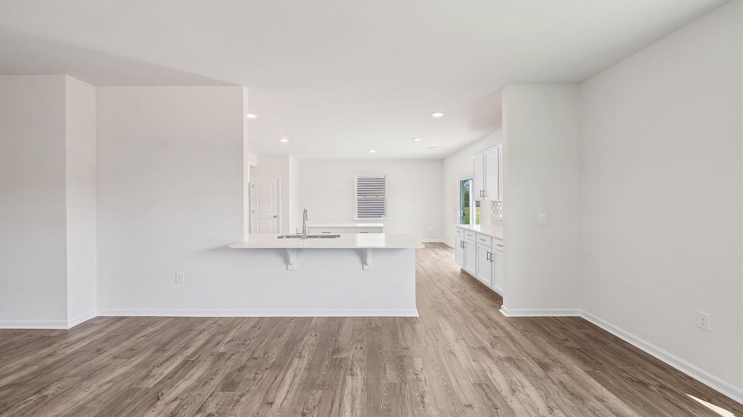 Spacious, unfurnished interior of a new home in Waverly Station, Greenwood (Image 18).