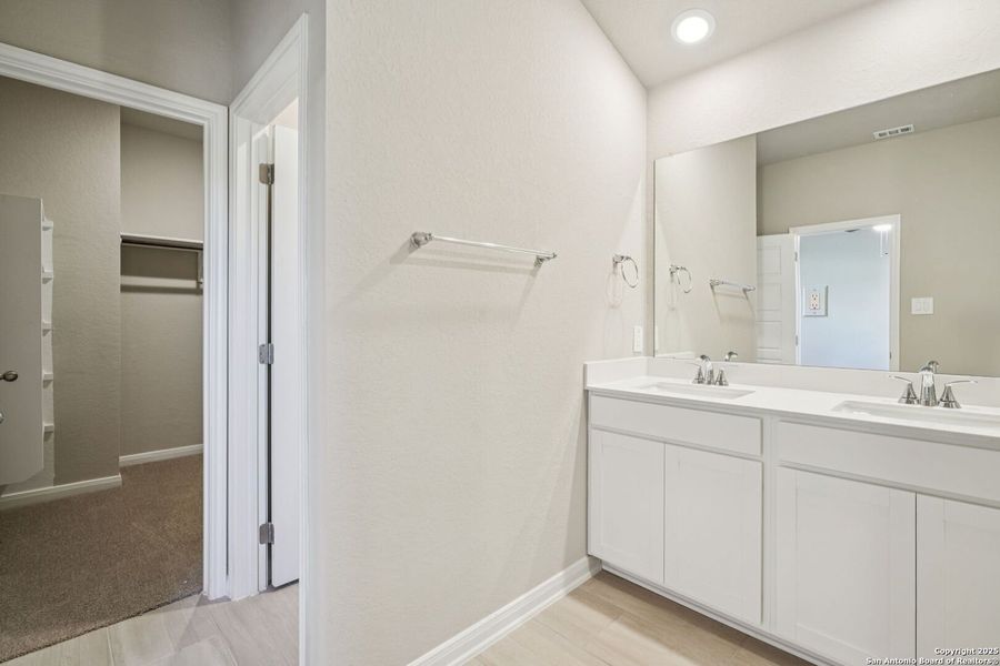 Furnished interior view inside a new home in Royal Crest, San Antonio (Image 8). Furnished interior view inside a new home in Royal Crest, San Antonio (Image 8).