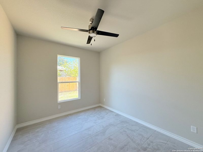 Spacious, unfurnished interior of a new home in , San Antonio (Image 14).