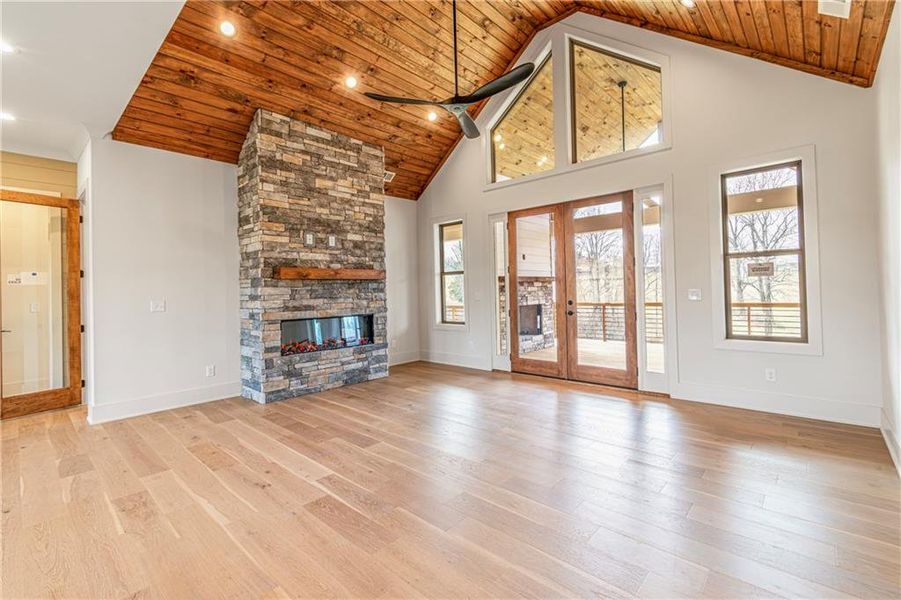 Spacious, unfurnished interior of a new home in , Blairsville (Image 58).