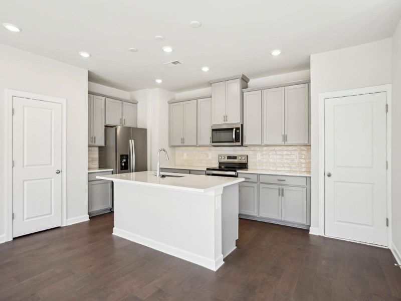 With ample storage, it's easier to clean and organize your new kitchen space. With ample storage, it's easier to clean and organize your new kitchen space.