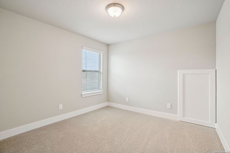 Spacious, unfurnished interior of a new home in Legendary Trails - Premier Series, Cibolo (Image 30).