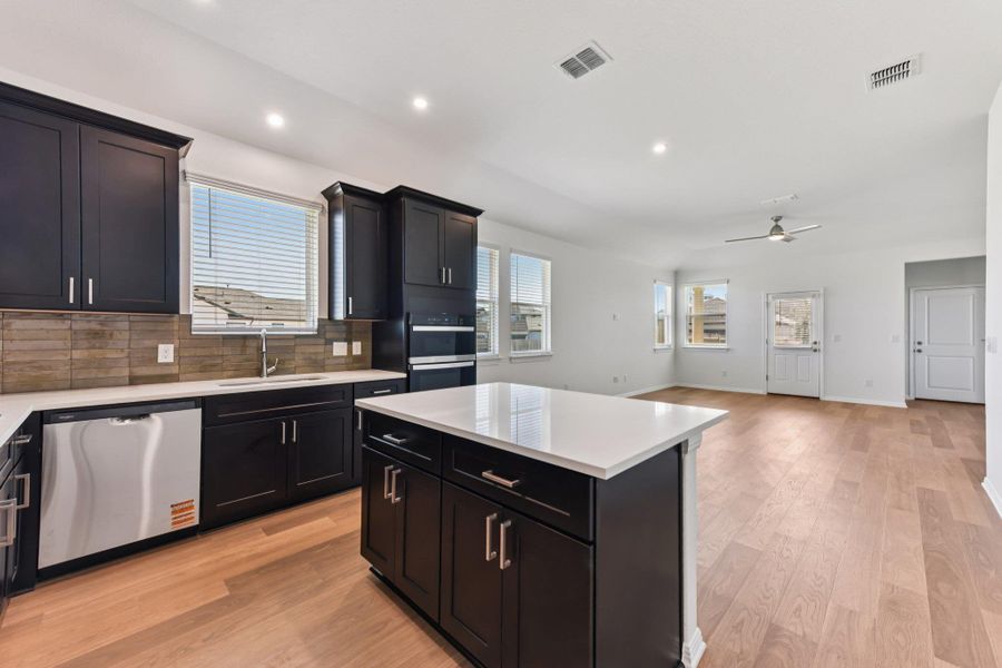 Photos of similar home. Actual home under construction.