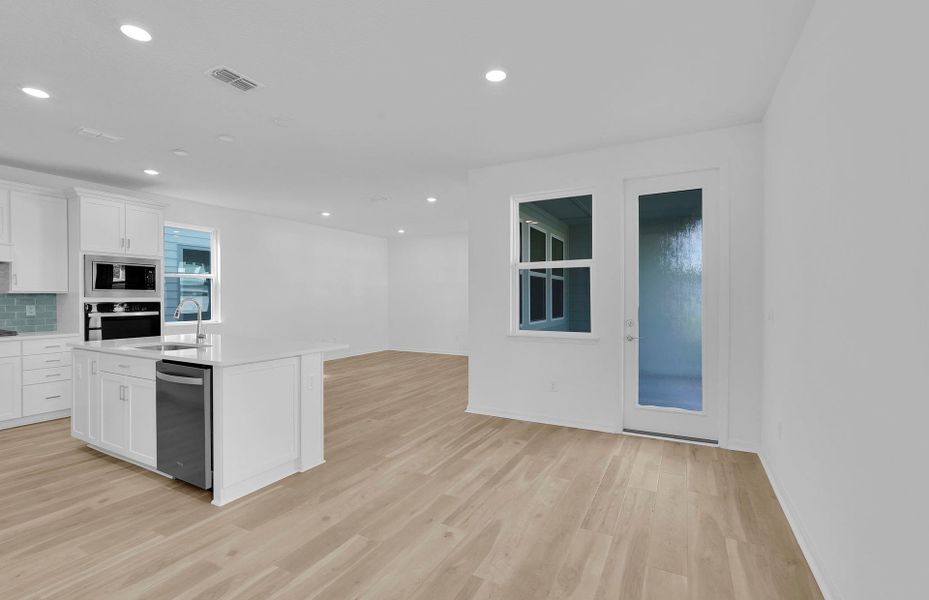 Juniper | Kitchen/ Dining