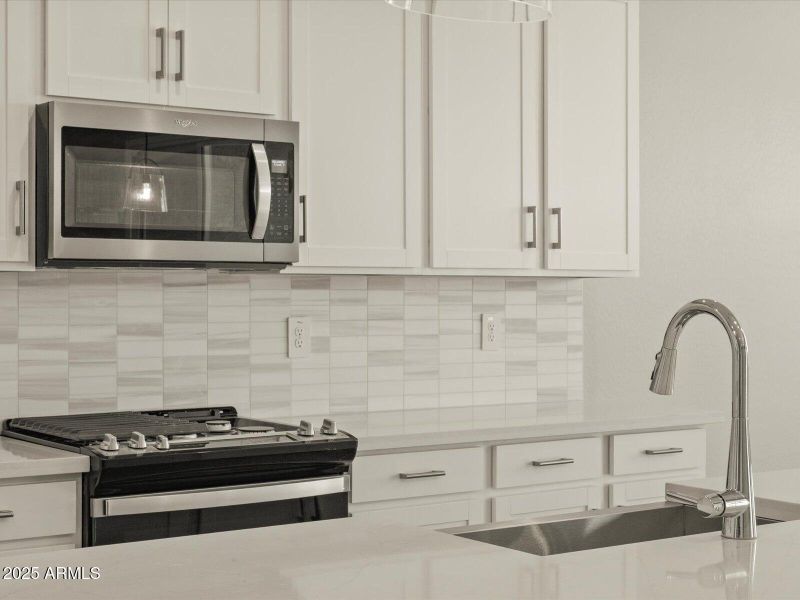 39-1W0A0653 39-1W0A0653