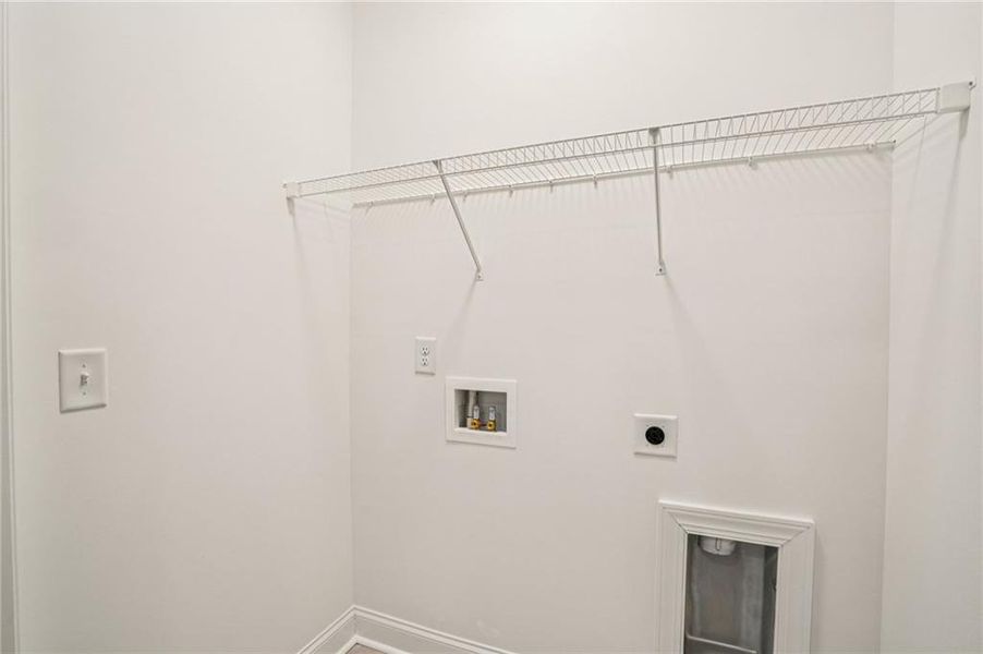 Spacious, unfurnished interior of a new home in Millcroft Townhomes, Buford (Image 26).