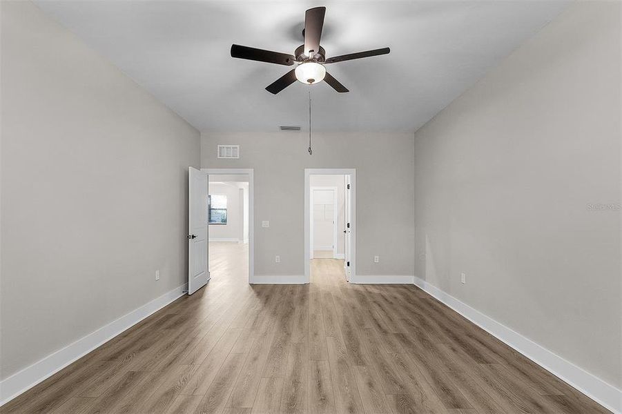 Spacious, unfurnished interior of a new home in , Port Charlotte (Image 16). Spacious, unfurnished interior of a new home in , Port Charlotte (Image 16).