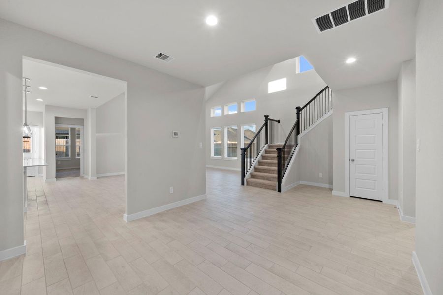 Spacious, unfurnished interior of a new home in , Rosenberg (Image 17). Spacious, unfurnished interior of a new home in , Rosenberg (Image 17).