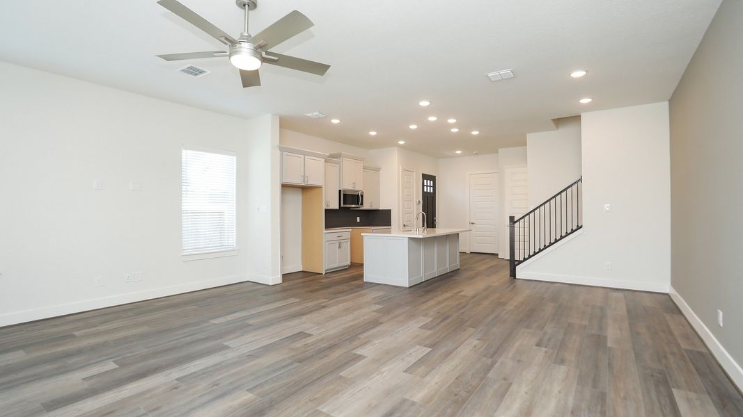Furnished interior view inside a new home in Independence Heights, Houston (Image 16).