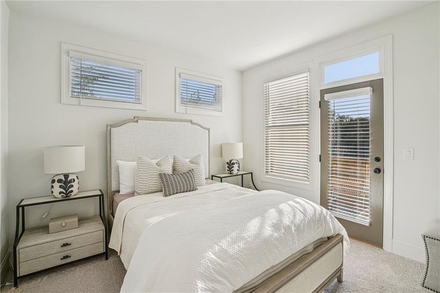 Furnished interior view inside a new home in IveyBrooke, Alpharetta (Image 11). Furnished interior view inside a new home in IveyBrooke, Alpharetta (Image 11).
