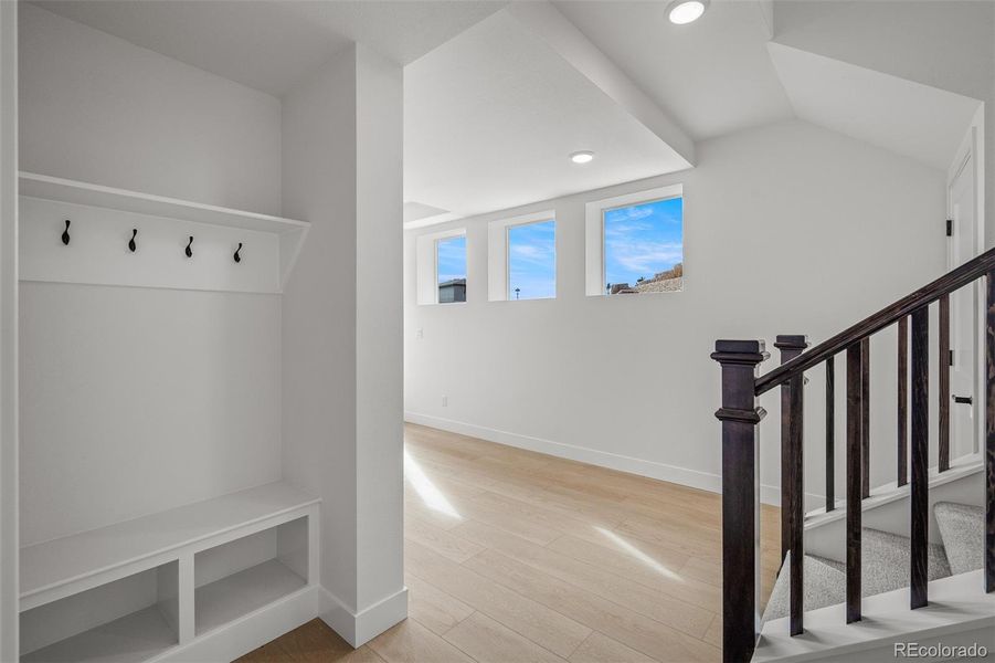 Spacious, unfurnished interior of a new home in Trailside at Cottonwood Creek, Colorado Springs (Image 34).