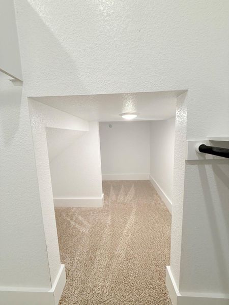 Spacious, unfurnished interior of a new home in Avery Centre, Round Rock (Image 4). Spacious, unfurnished interior of a new home in Avery Centre, Round Rock (Image 4).