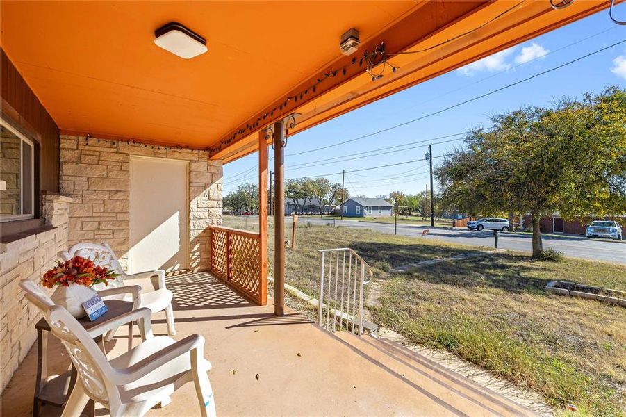 Exterior details and patio area of a home in , Brownwood (Image 14).