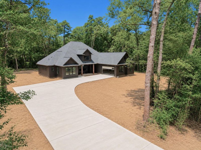 Community amenities in , Plantersville (Image 41).