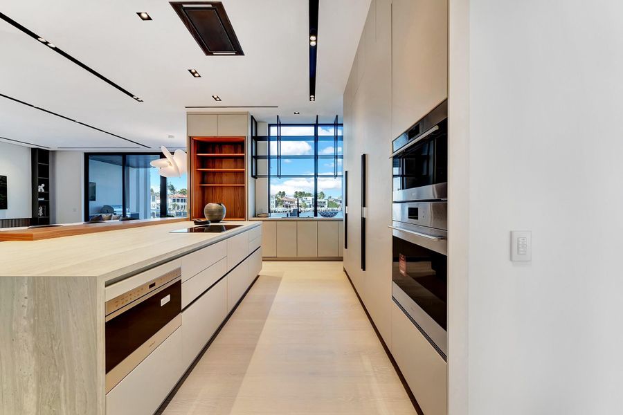 Image00045 Image00045