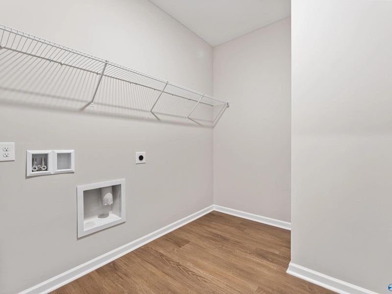 Spacious, unfurnished interior of a new home in Bailey Park, Fayetteville (Image 22).