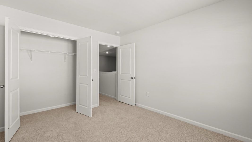 Spacious, unfurnished interior of a new home in Byrd Village, Graniteville (Image 27).